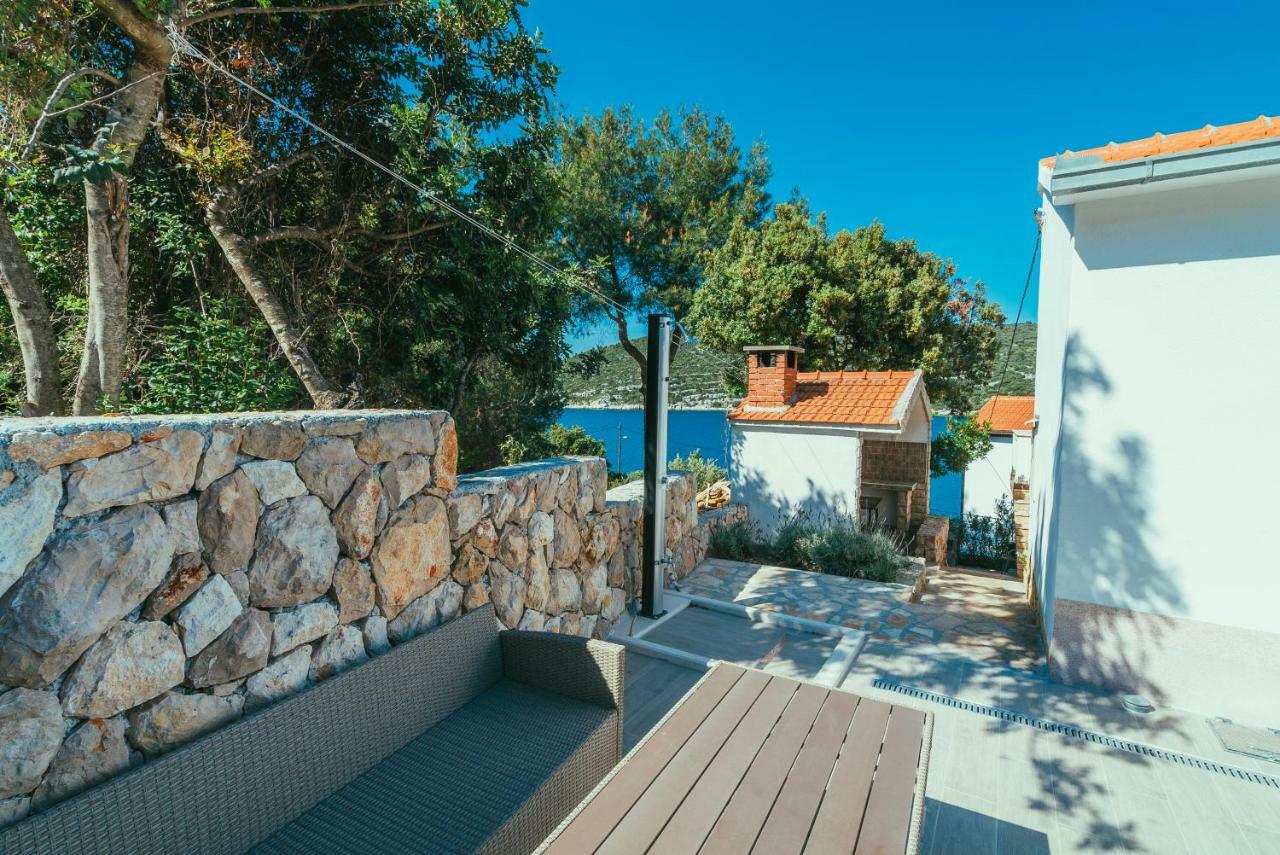 Villa Relax Великі-Дрвеник Екстер'єр фото