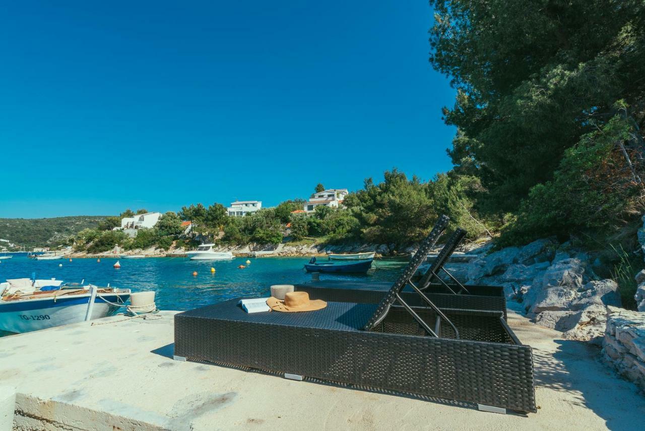 Villa Relax Великі-Дрвеник Екстер'єр фото