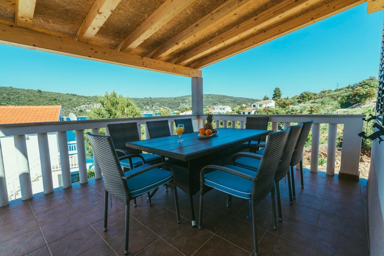 Villa Relax Великі-Дрвеник Екстер'єр фото